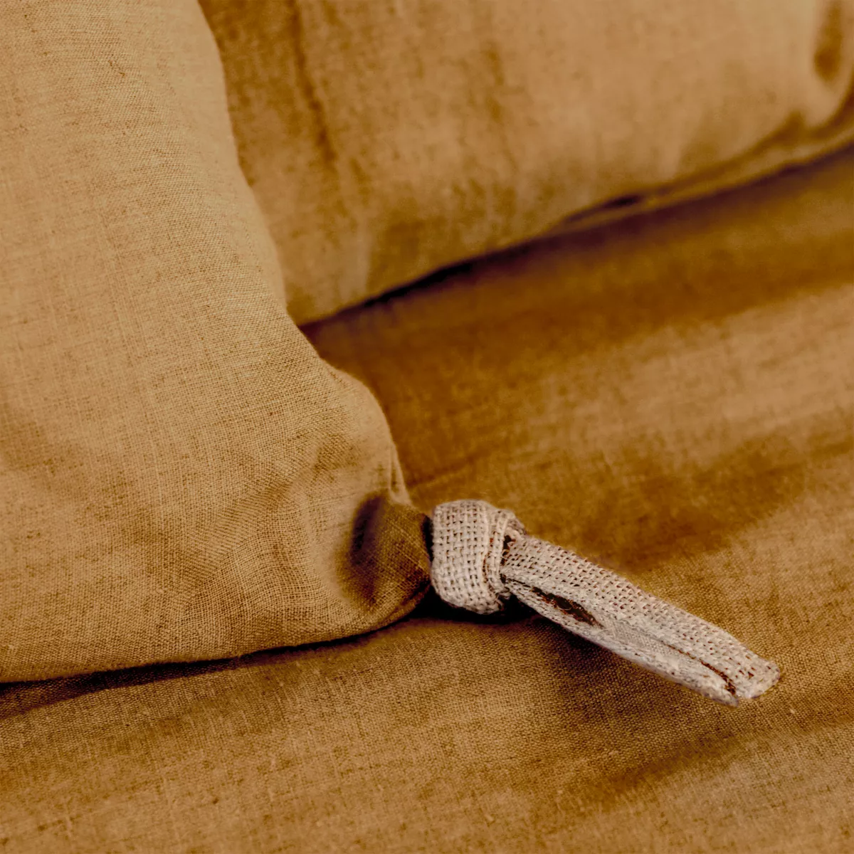 Cojín cuadrado lino lavado (45 cm) Louise Caramelo