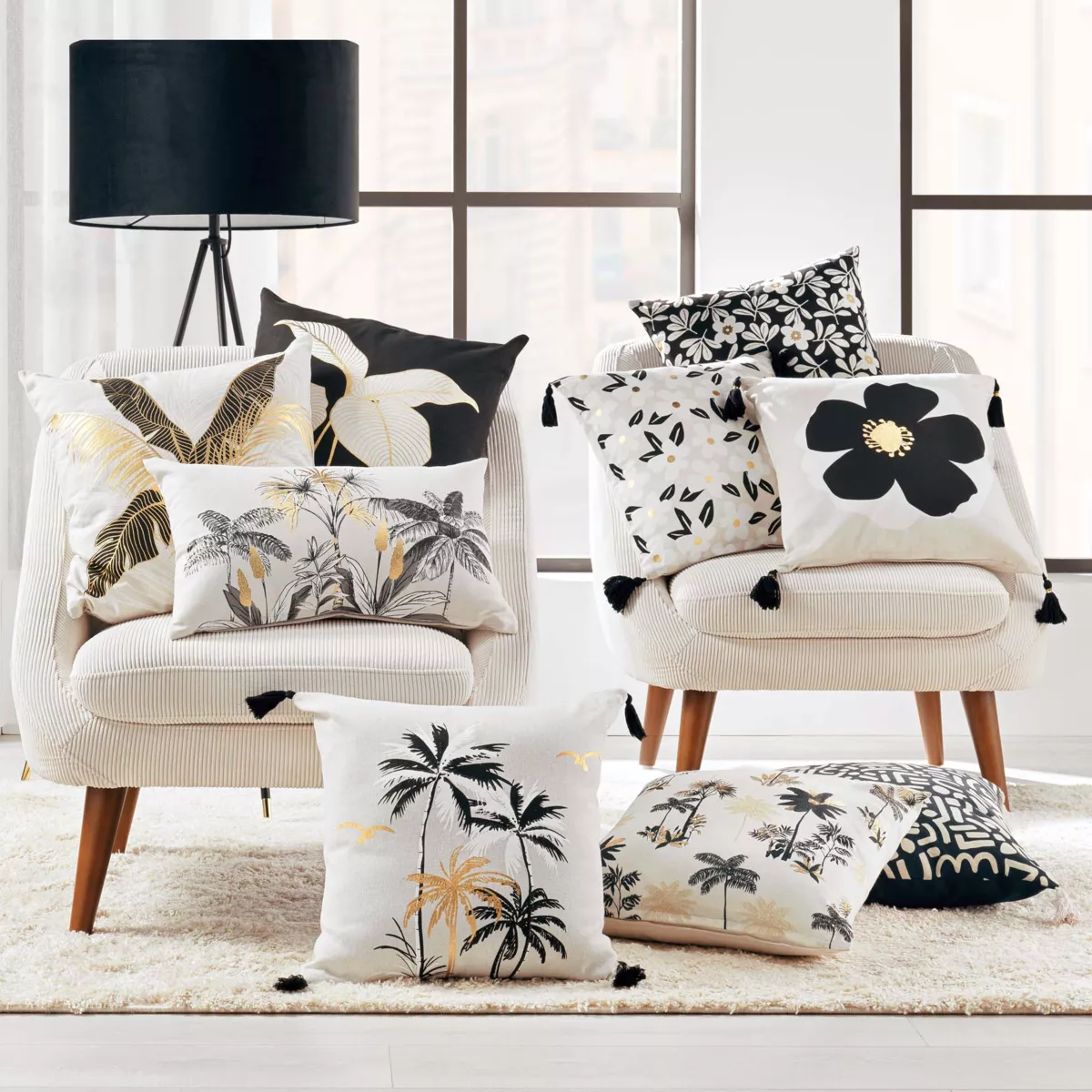 COUSSIN DEHOUSSABLE COMPRESSE 45 x 45 CM COTON IMPRIME OR AILEEN DES. PLACE