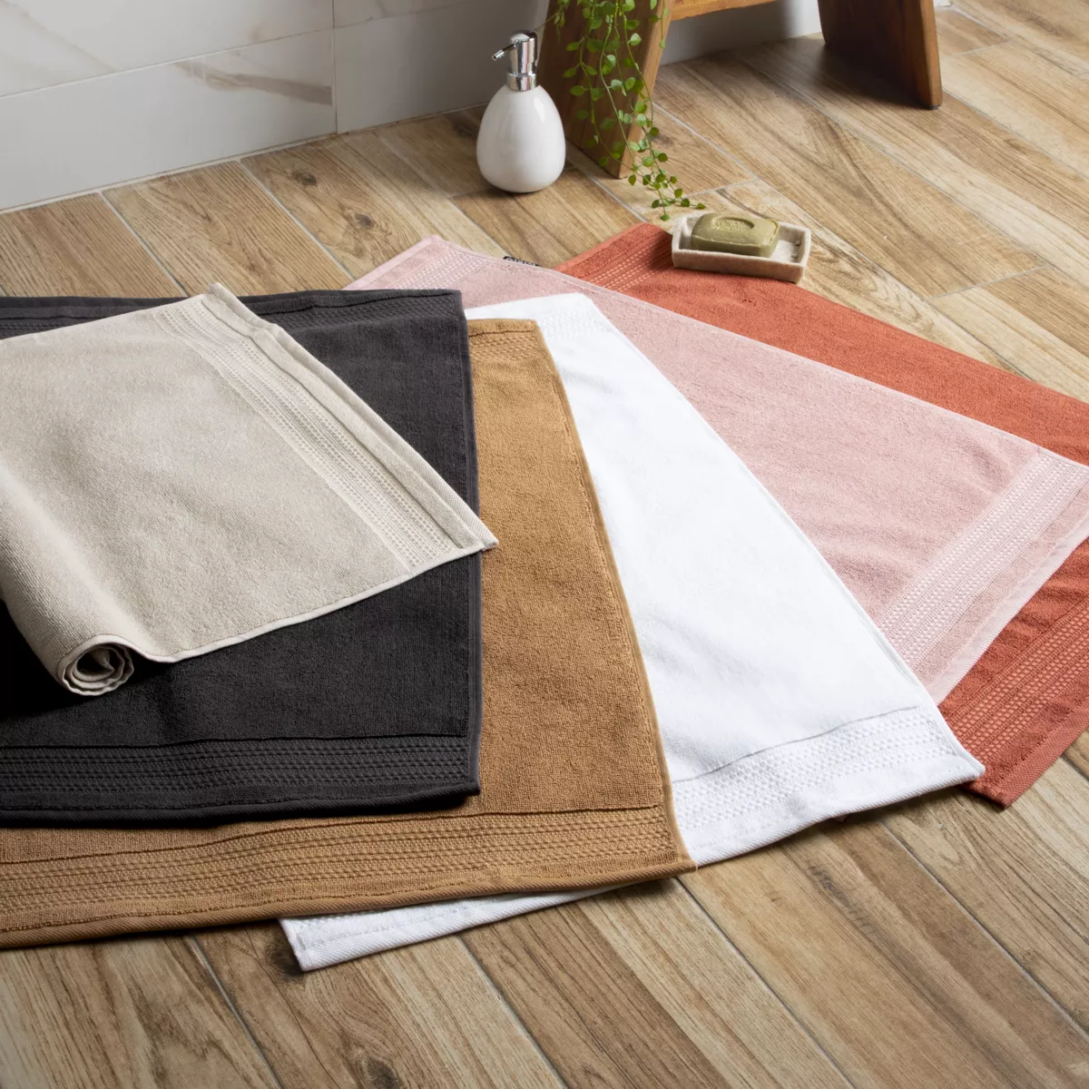 Tappeto bagno cotone bio (70 cm) Méline Terracotta