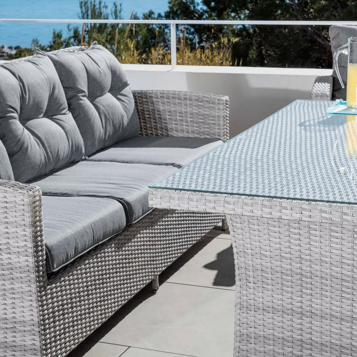 Table de jardin aluminium/résine tressée 6 places (145 x 85 cm) Tivoli - Gris