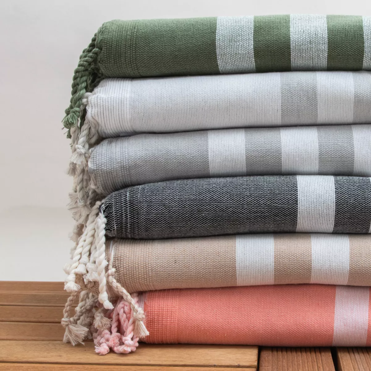 Fouta coton recyclé doublé éponge (100 x 200 cm) Coralia Vert kaki