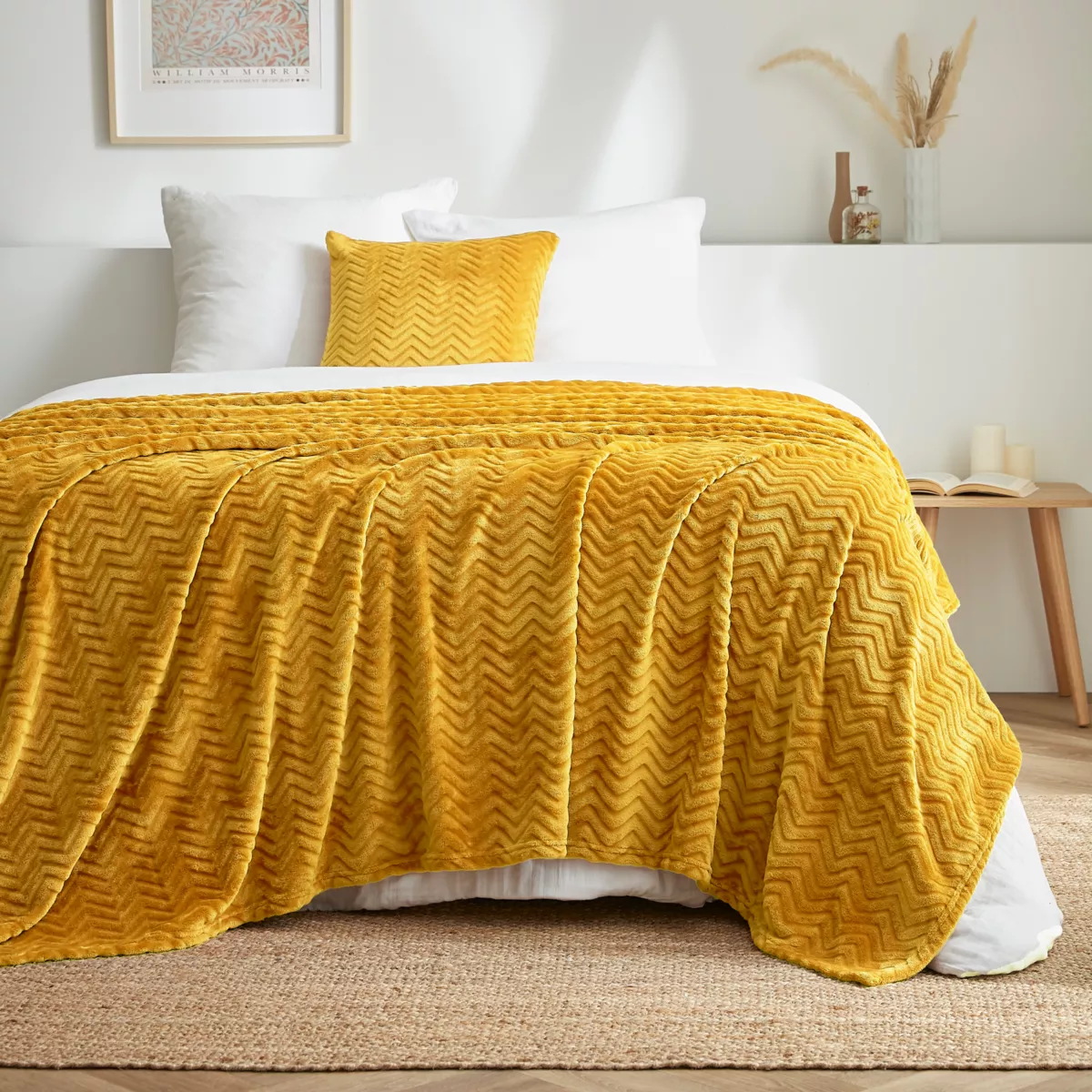 Manta suave en franela (180 x 230 cm) Zag Mostaza amarilla