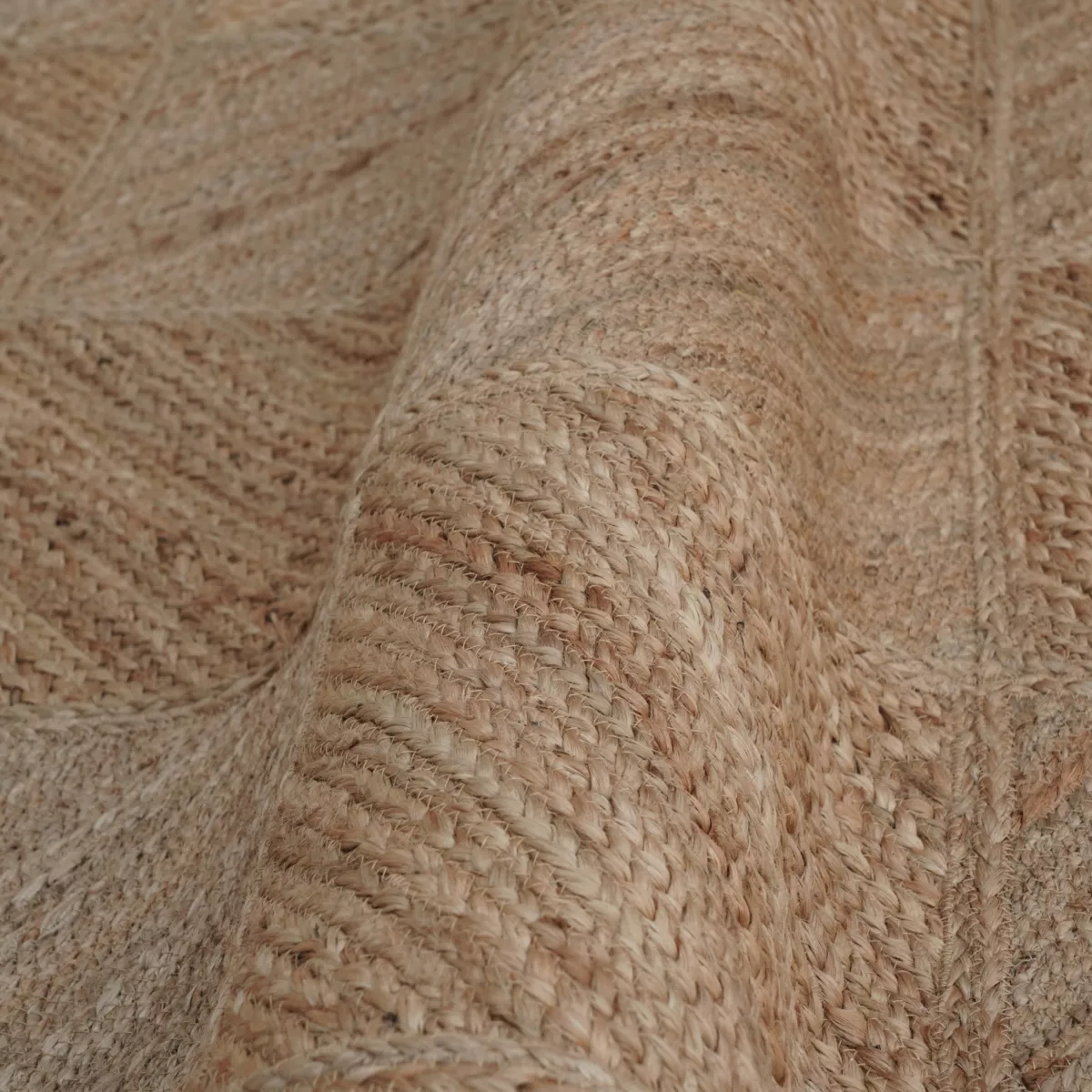 Alfombra rectangular de salón de yute tejida a mano (140 x 200 cm) Anaya Marrón