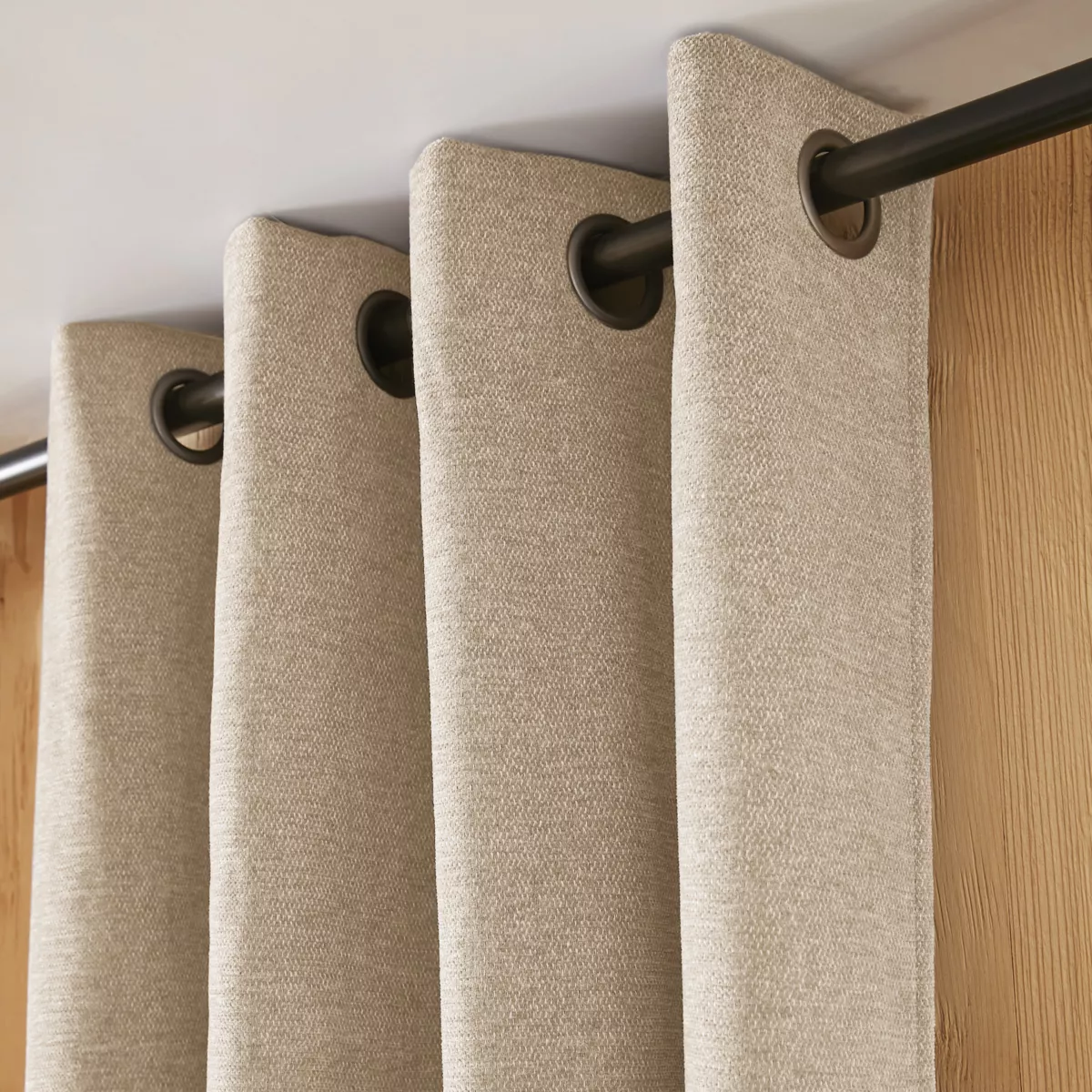 Tendina oscurante isolante Total Blackout (140 x 240 cm) Magnus Panna