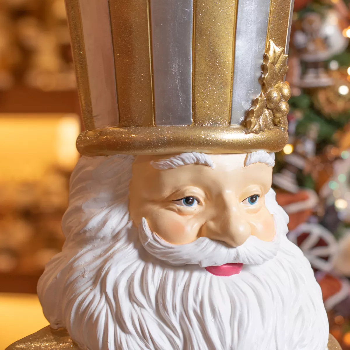 Père Noël Géant (H175 cm) Gabriel costumé Or