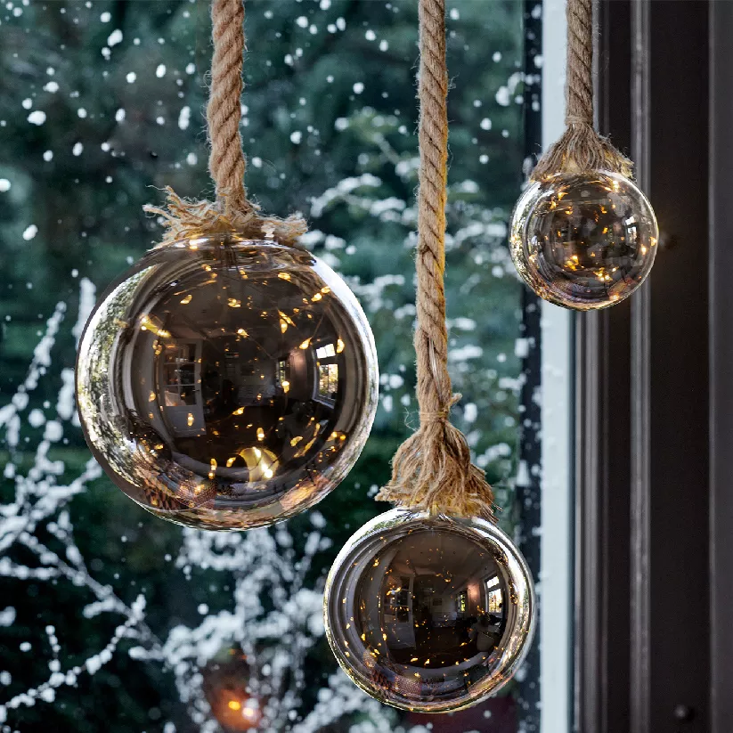 Beleuchtete Kugel Batteriebetrieben 40 LED (D20 cm) Glacée Grau und Warmweiß