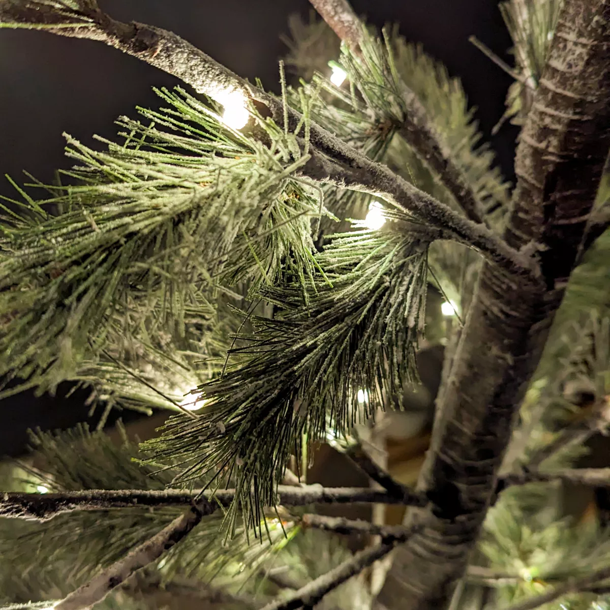 Pino luminoso Clarius Altura 180 cm Blanco cálido 2