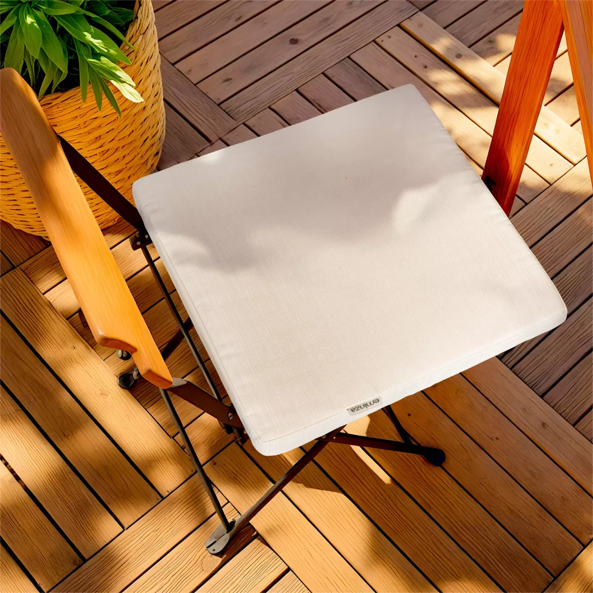 EM - Assise matelassŽe carrŽe dŽhoussable 40 x 40 cm Polyester uni SUNSET Sable