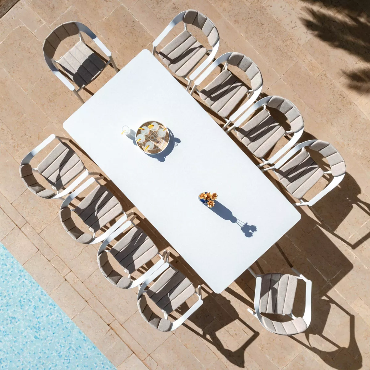 Table de jardin rectangulaire en aluminium 10 places (240 x 120 cm) Monte Carlo Blanc