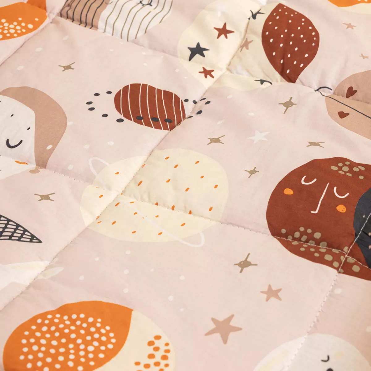 Couette imprimŽe 200 x 200 cm + 2 taies d'oreiller 60 x 60 cm Coton imprimŽ SKY DREAM