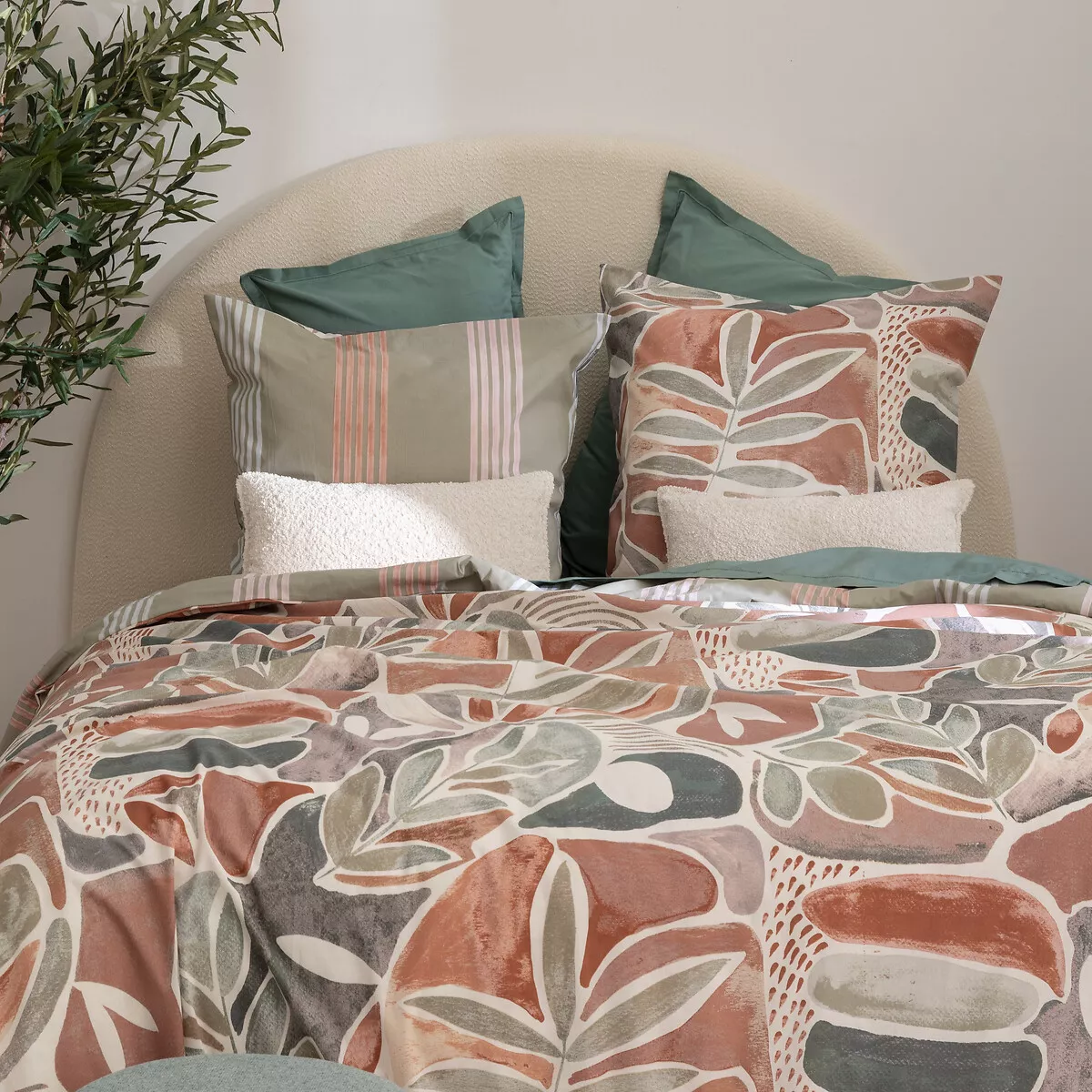 Housse de couette et deux taies coton (240 x 220 cm) Alvaro Multicolore