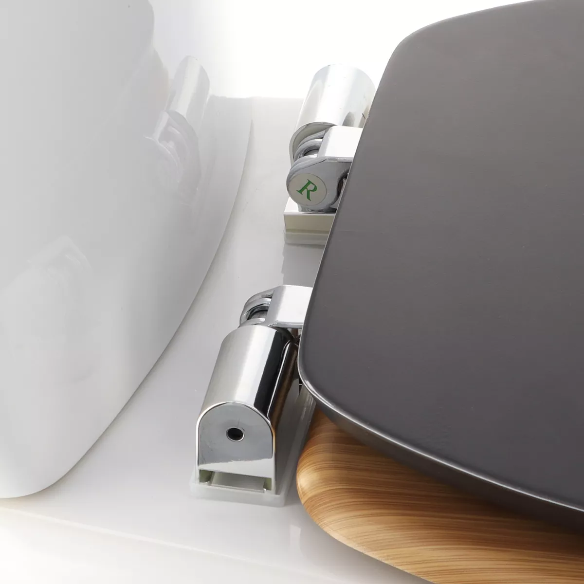 ABATTANT WC MDF 18 POUCES COUVERCLE DESIGN IMPRIME ASSISE IMITATION BAMBOU FREIN DE CHUTE CHROME - PLENITUDE