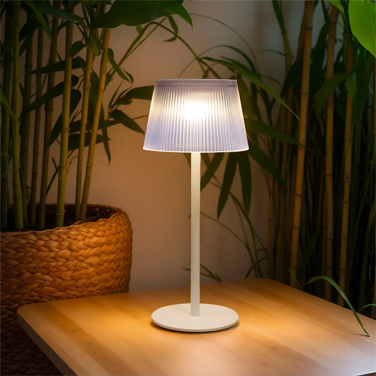 Solar-Tischleuchte Outdoor/USB (H20 cm) Katy Weiß