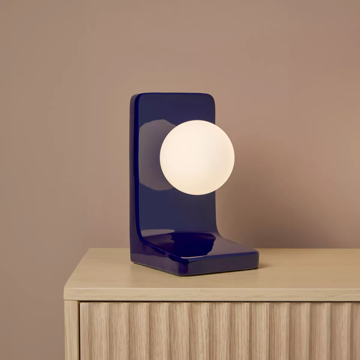 Lampada da tavolo in ceramica (H23 cm) Walter Blu