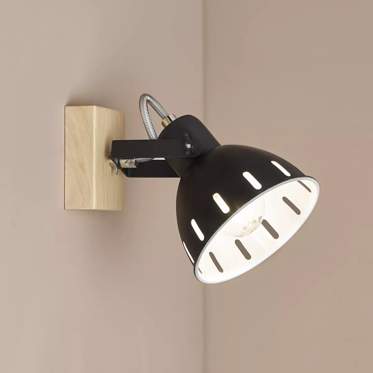 Wandspot Metall verstellbar (14 x 17 cm) Studio Schwarz