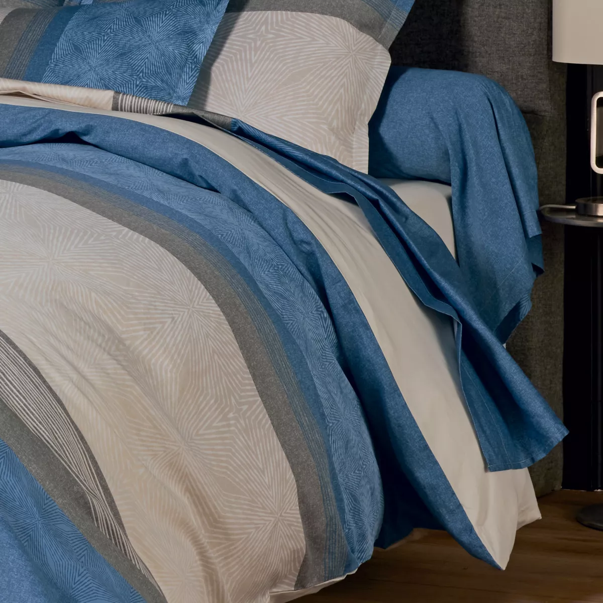 Housse de couette satin de coton (260 x 240 cm) Tiago Bleue