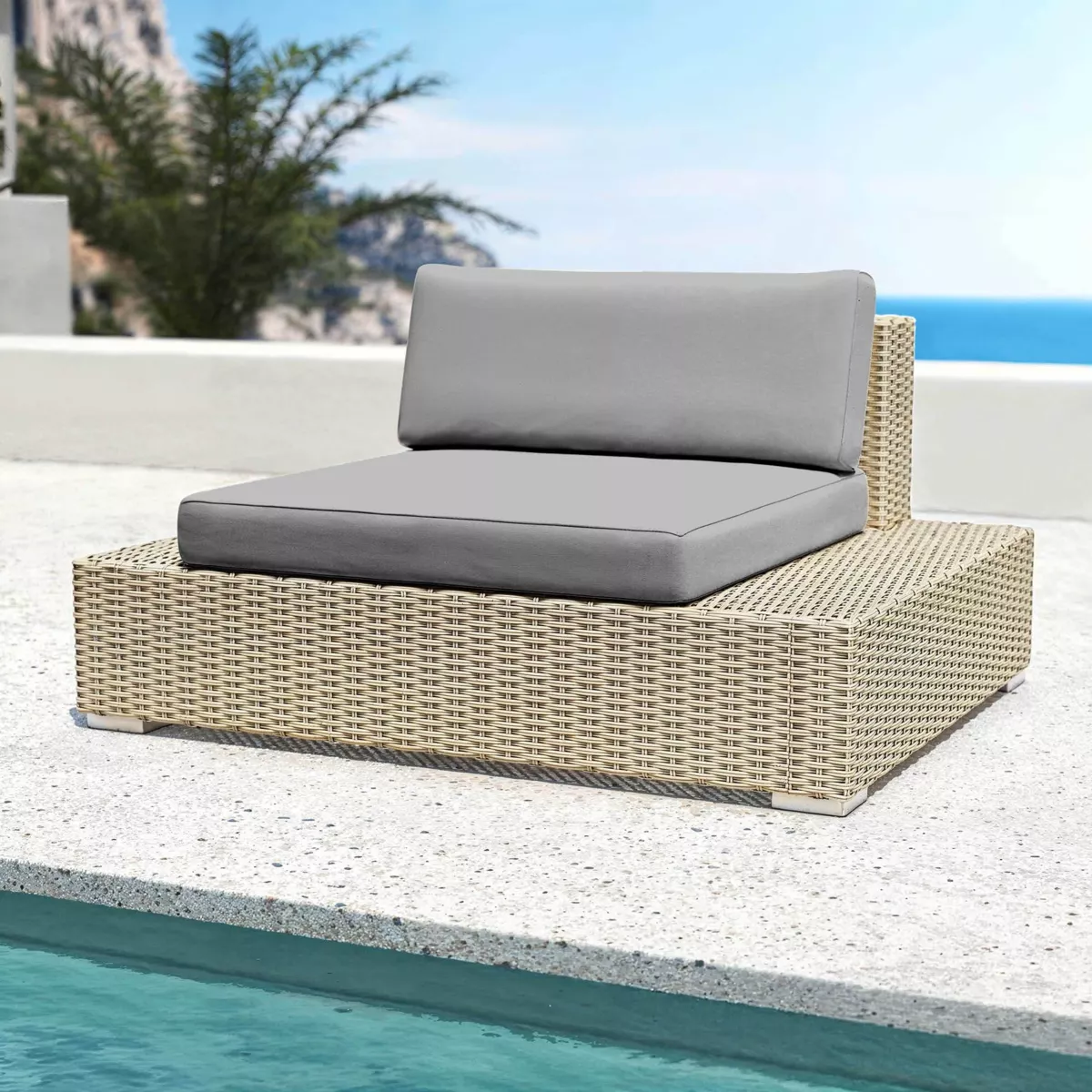 Fauteuil de jardin en résine tressée Palma Gris et anthracite