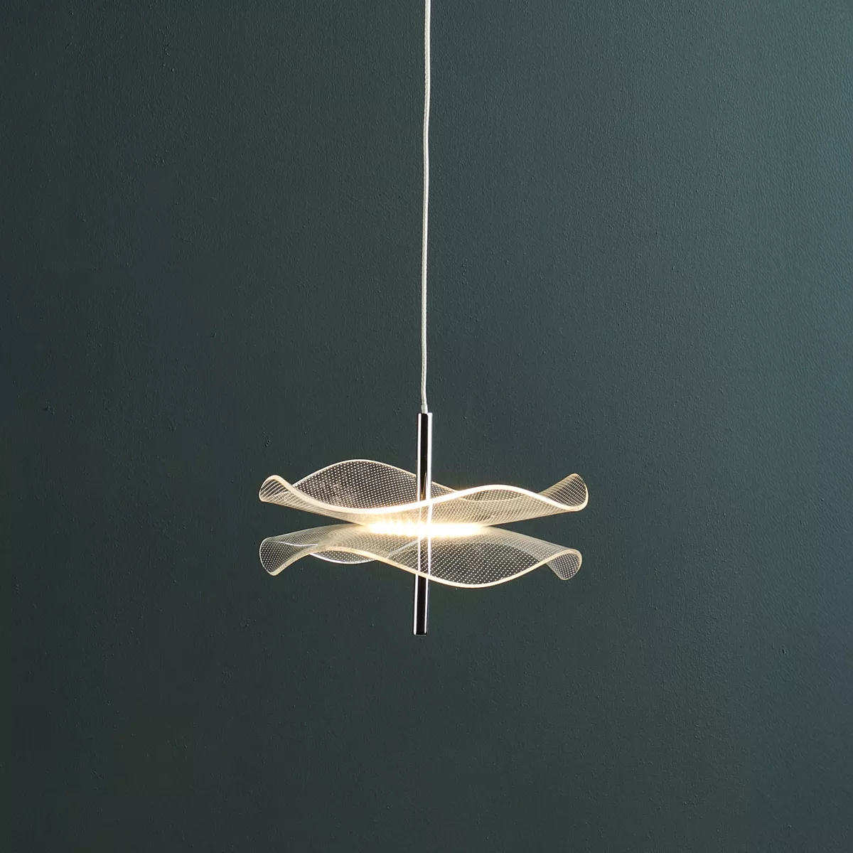 SUSPEN.LED ACRYL.ALUM.STELLAR Dim : 20x20xH120cm