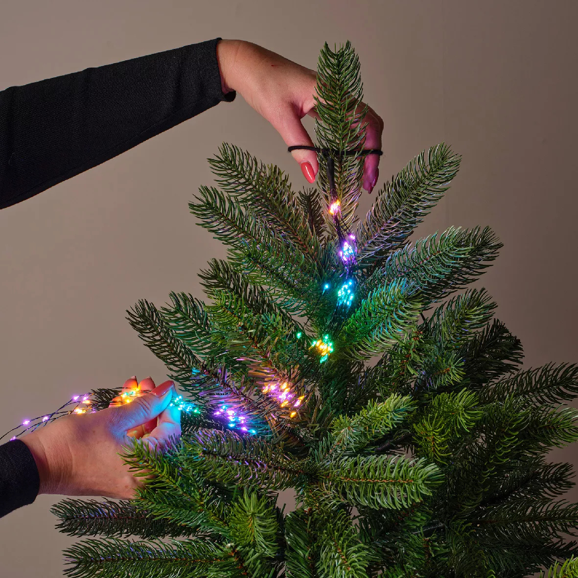 Guirlande rideau pour sapin H2,40m 832 Micro LED câble vert Multicolore pastel
