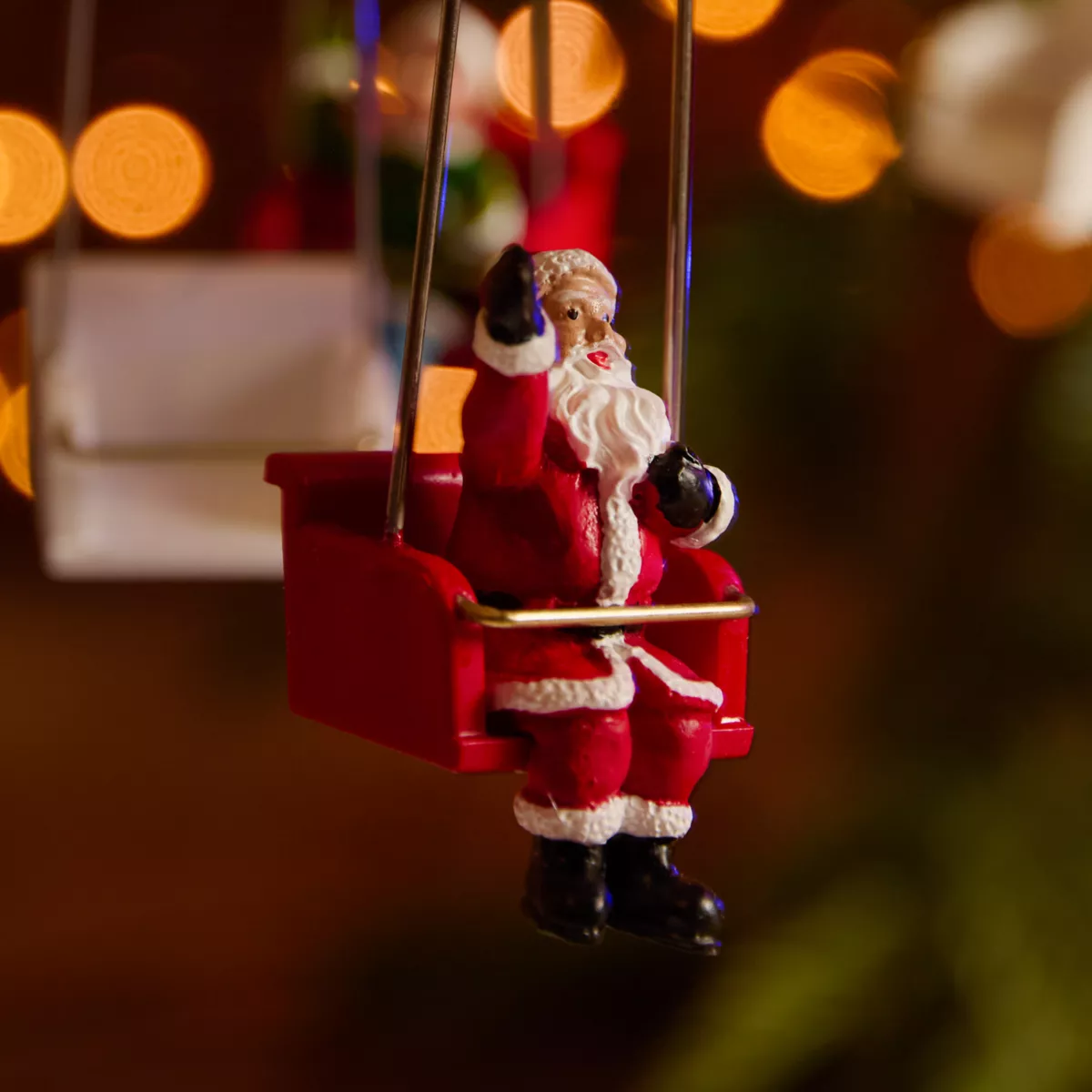 Village de Noël lumineux, animé et musical (H52 cm) Manège à sensation