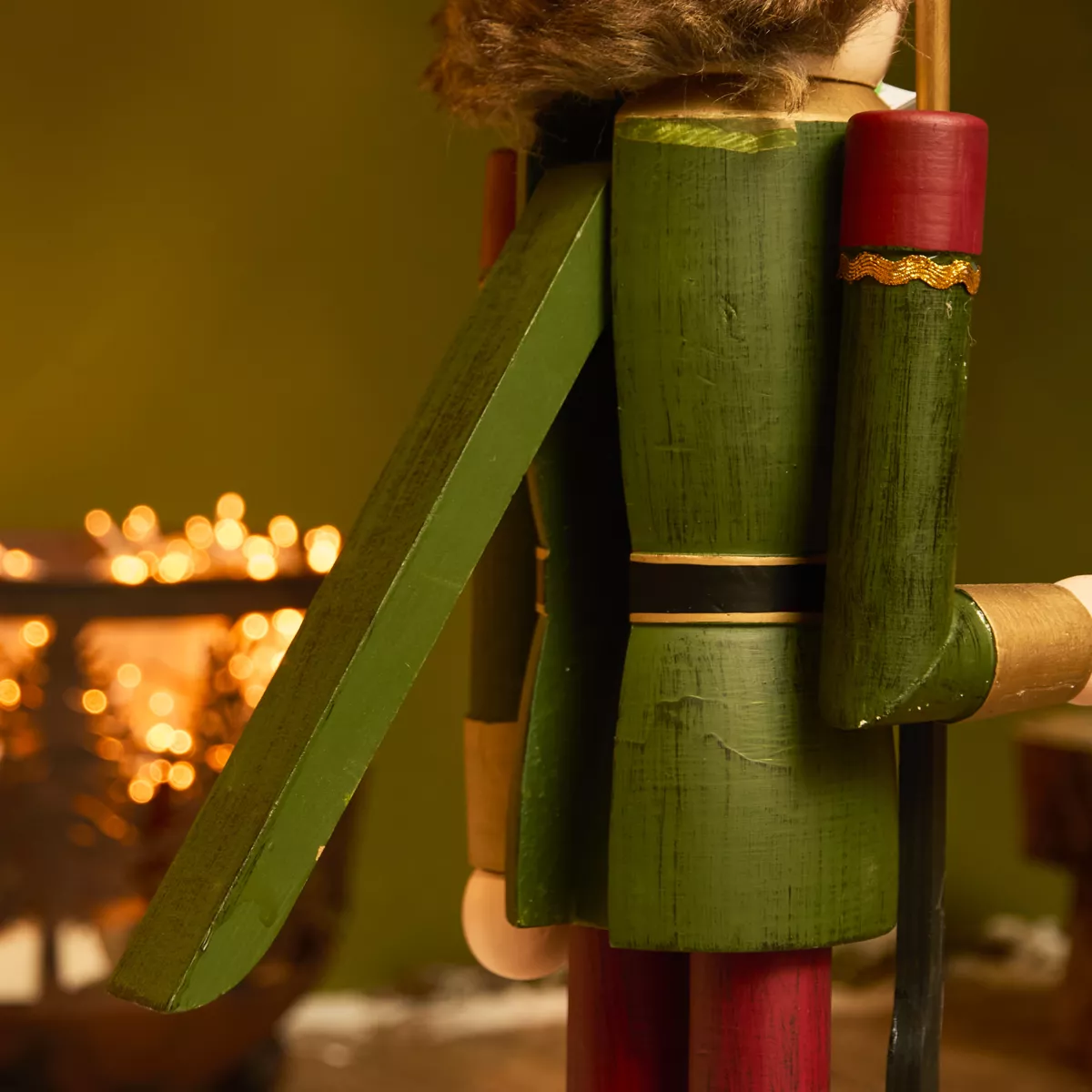 Cascanueces de madera (H76 cm) Timothé la realeza Verde y burdeos