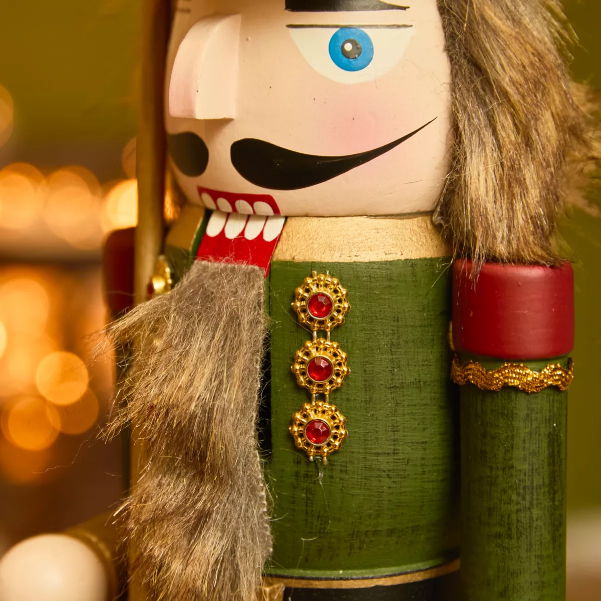 Schiaccianoci in legno (H38 cm) Timothé la regalità Verde e bordeaux