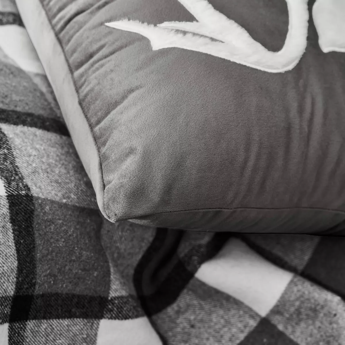 Coussin DŽhoussable (45 x 45 cm) Vik Anthracite,Velours et Imitation Fourrure