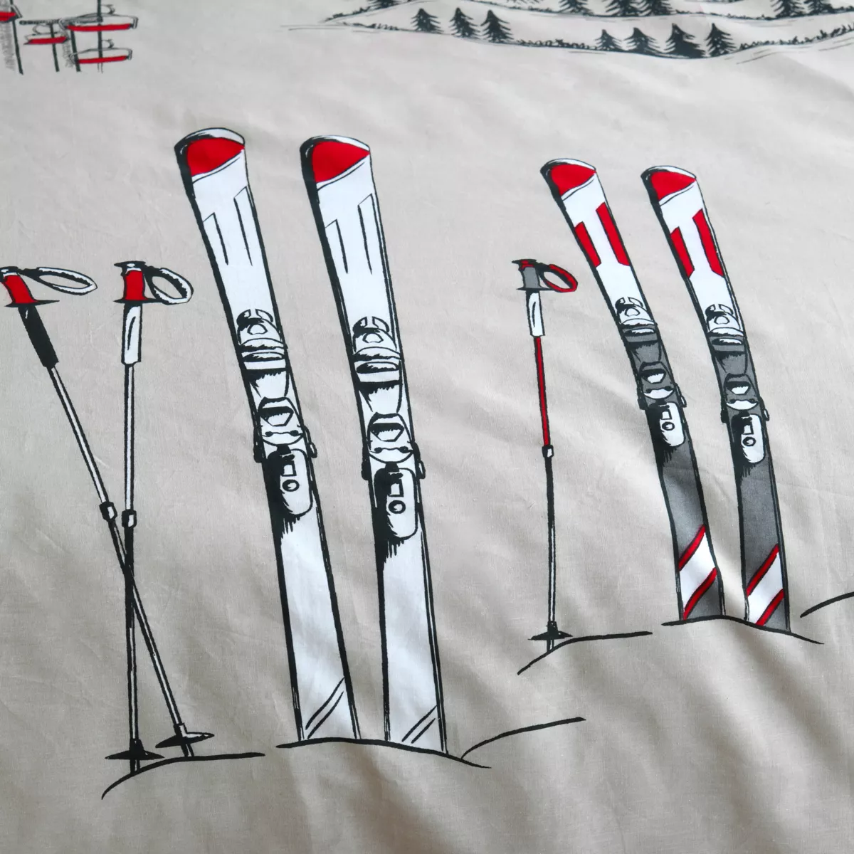 Funda de edredón y dos fundas de almohada de algodón (240 x 220 cm) Alpes Marfil