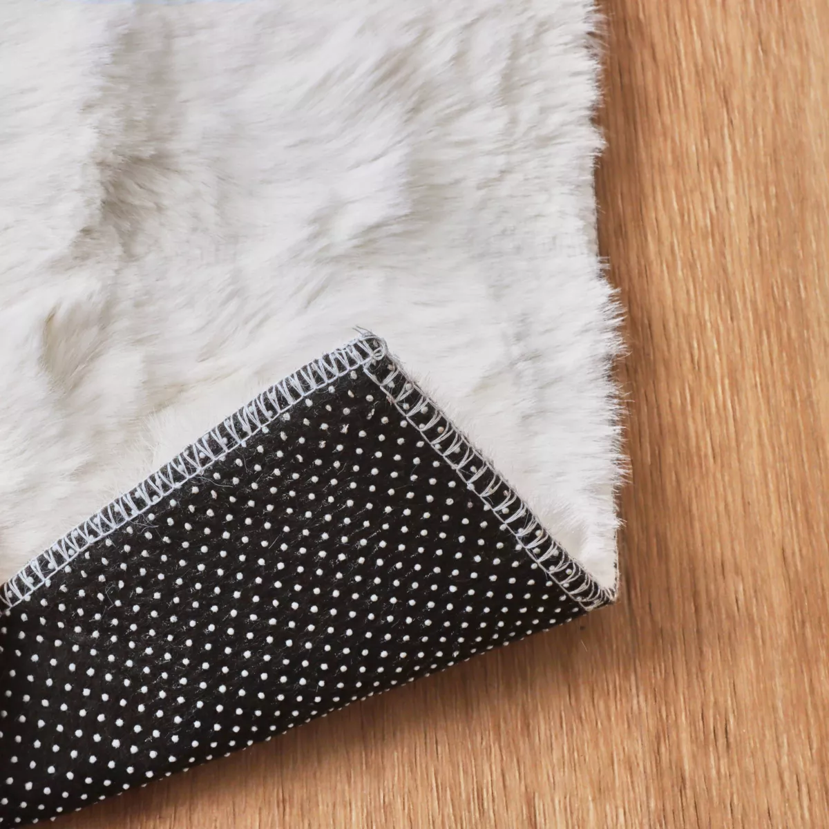 Tapis fausse fourrure (120 x 170 cm) Toronto Ivoire