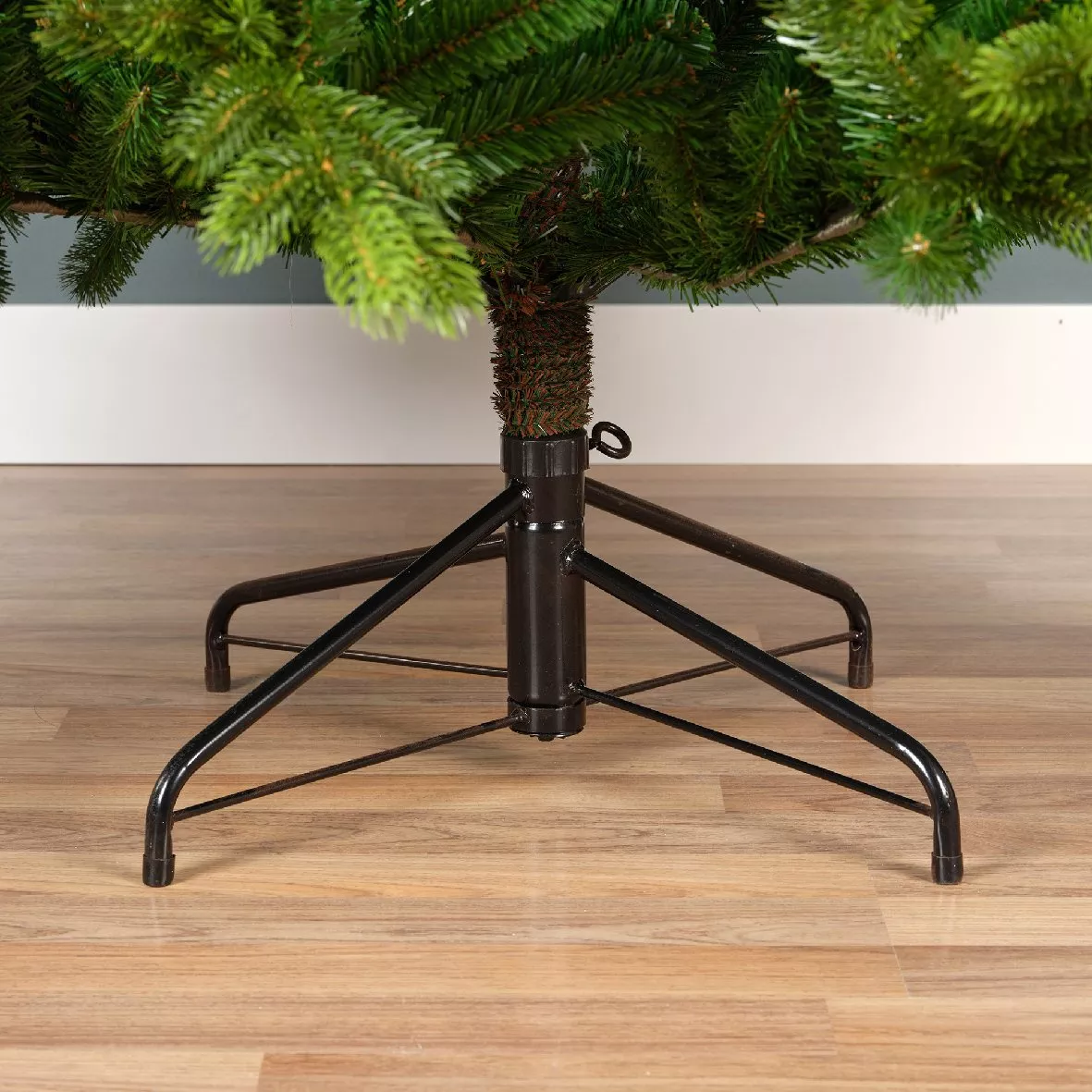 Albero di Natale artificiale Caucasia Nordmann Alt. 240 cm Verde abete