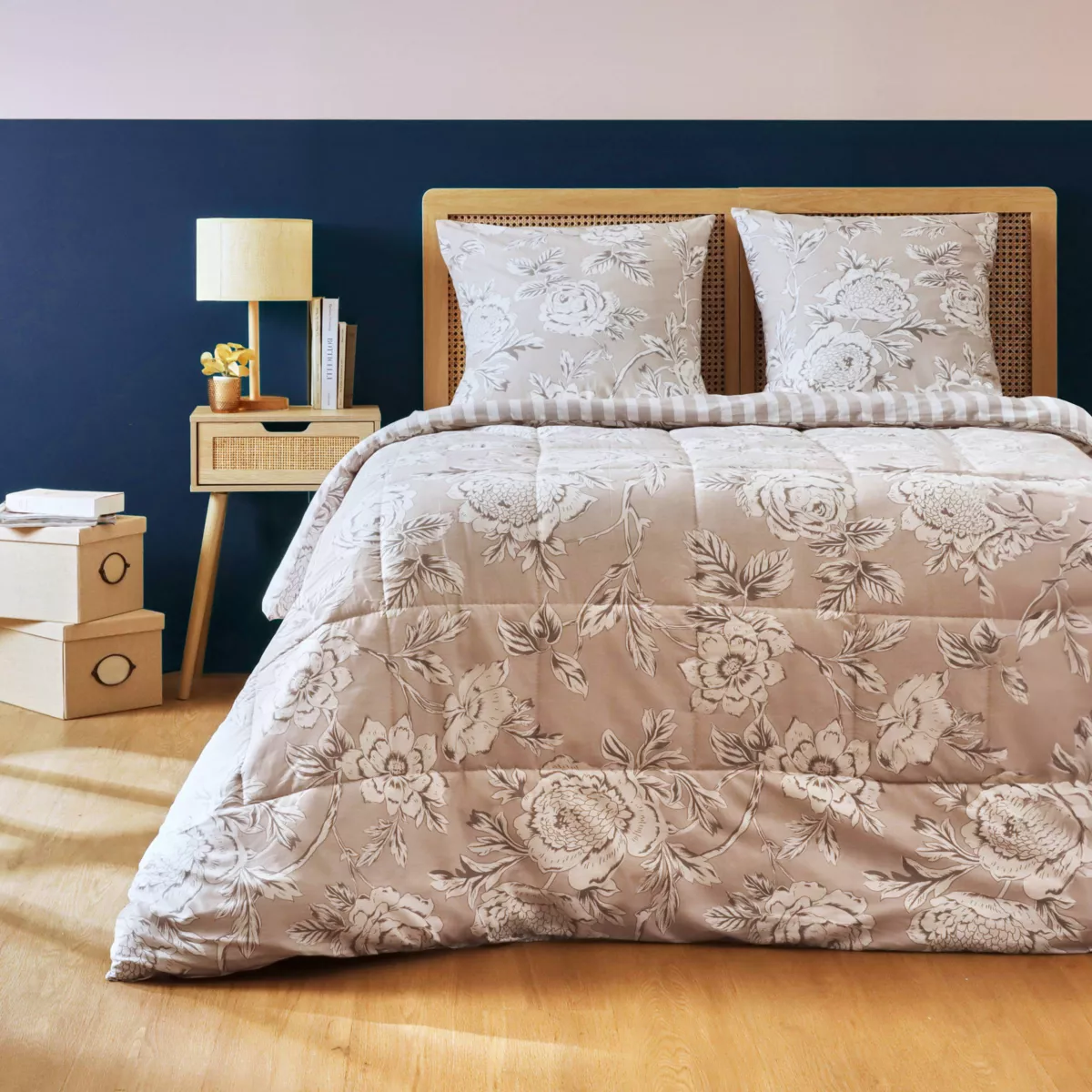 Couette imprimée et deux taies d'oreiller coton (200 x 200 cm) Lara Beige