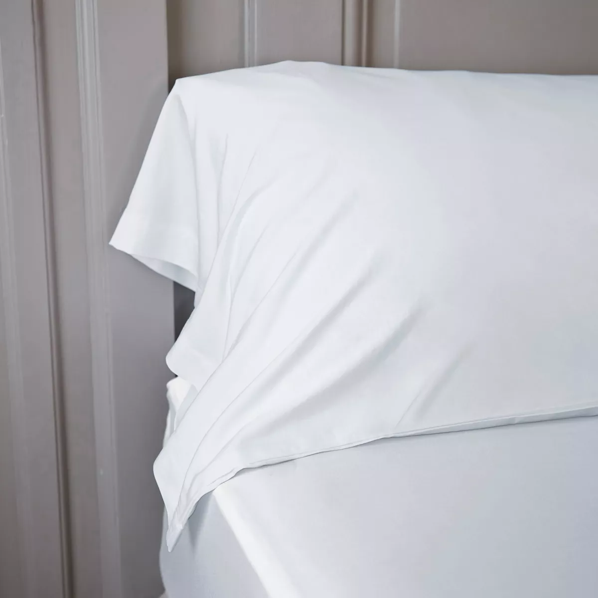 Taie de traversin satin de bambou (L185 cm) Salomé Blanc chantilly 1
