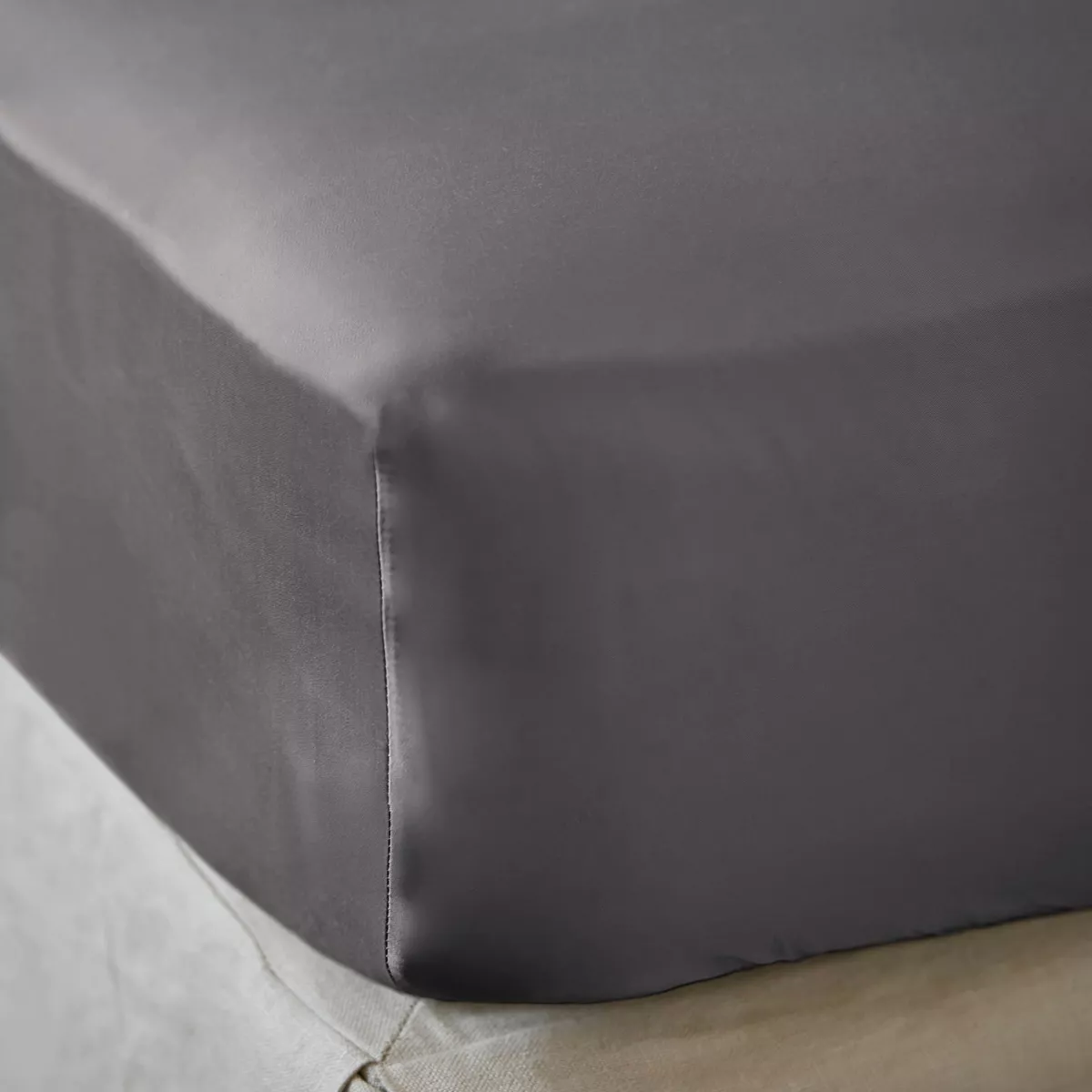 Drap housse satin de bambou (180 x 200 cm) Salomé Gris granit 1
