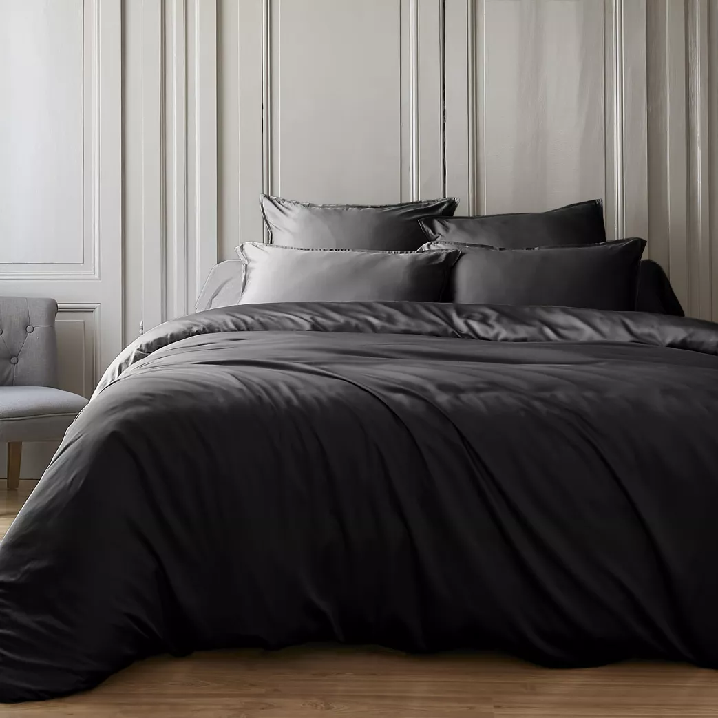 Copripiumino in satin di bambù (200 x 200 cm) Sienna Nero