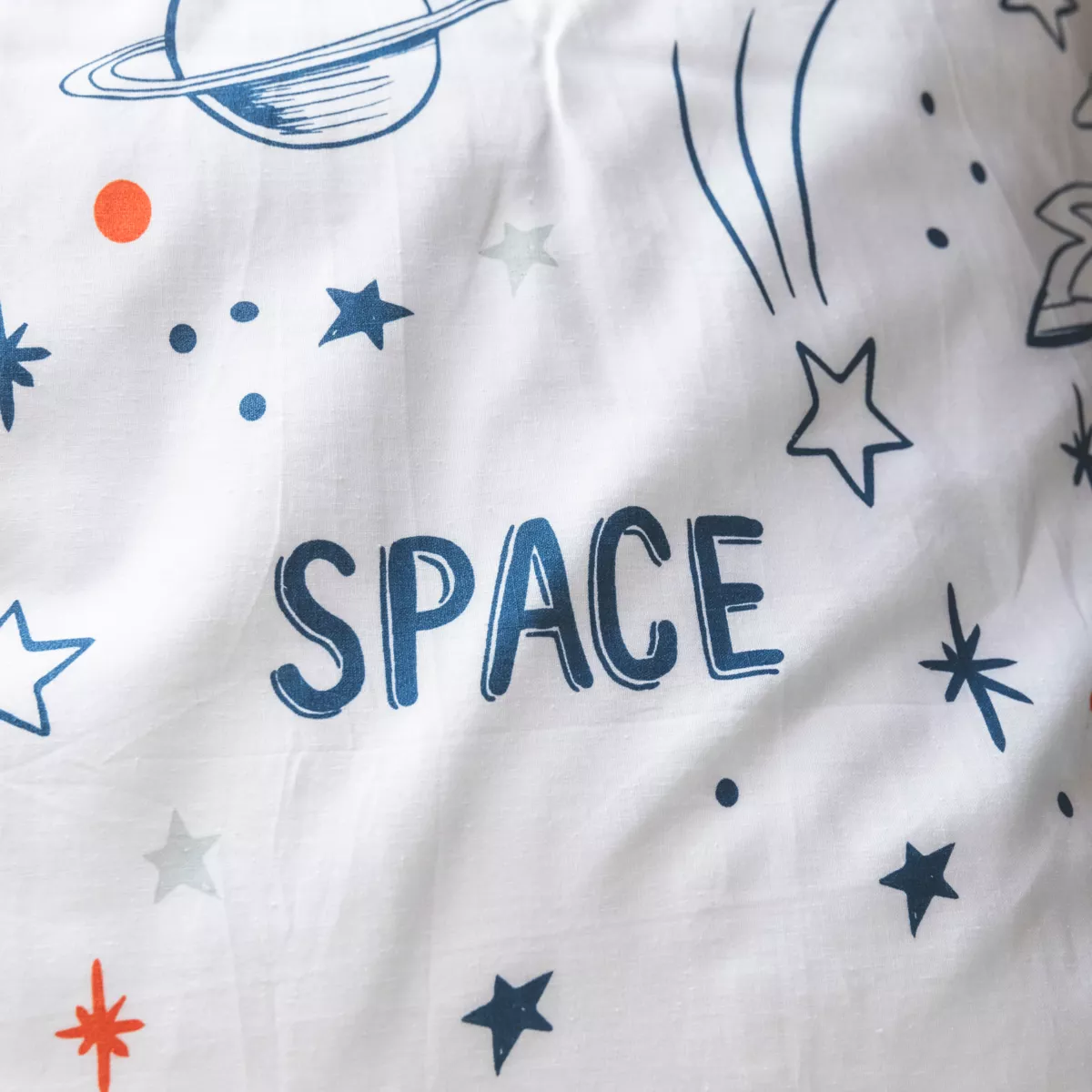 Funda nórdica y dos fundas de almohada infantil de algodón (240 x 220 cm) Galaxia Blanca