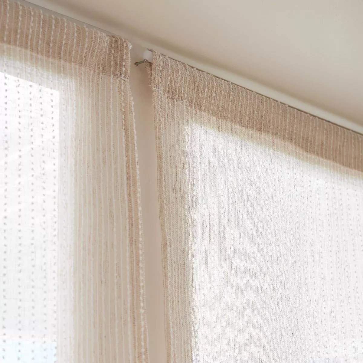 Paire de voilages passe-tringle (60 x 90 cm) Arthur Beige