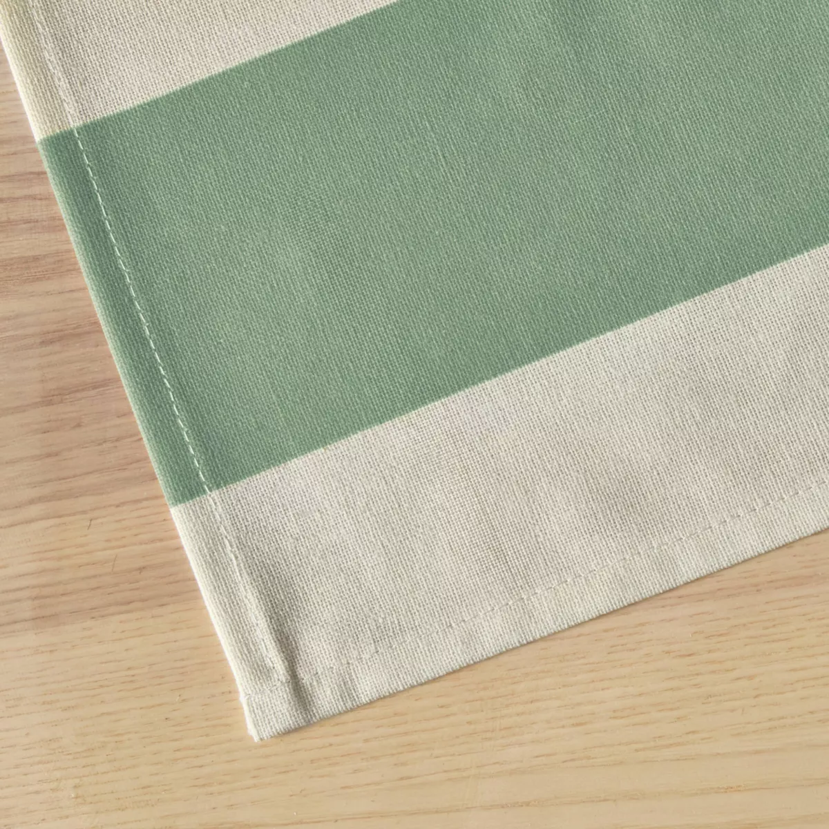 Nappe rectangulaire en coton enduit (150 x 350 cm) Clémentine Vert sauge