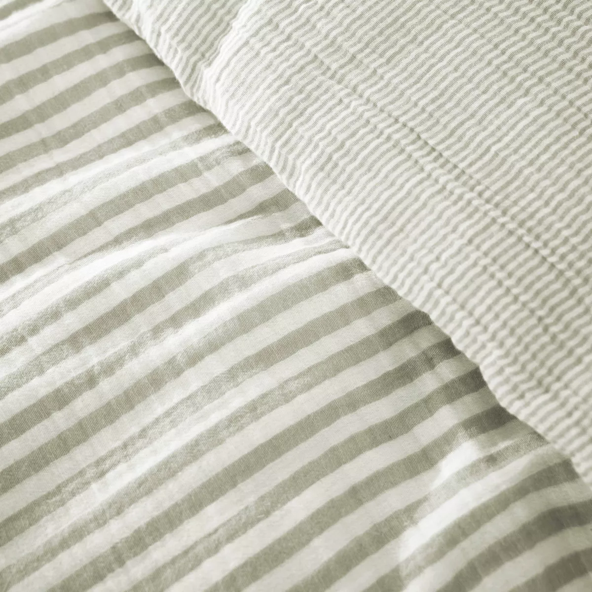 EM - Housse de couette rŽversible 240 x 220 cm Gaze de coton tissŽe teinte GAìA RAYURES Eucalyptus