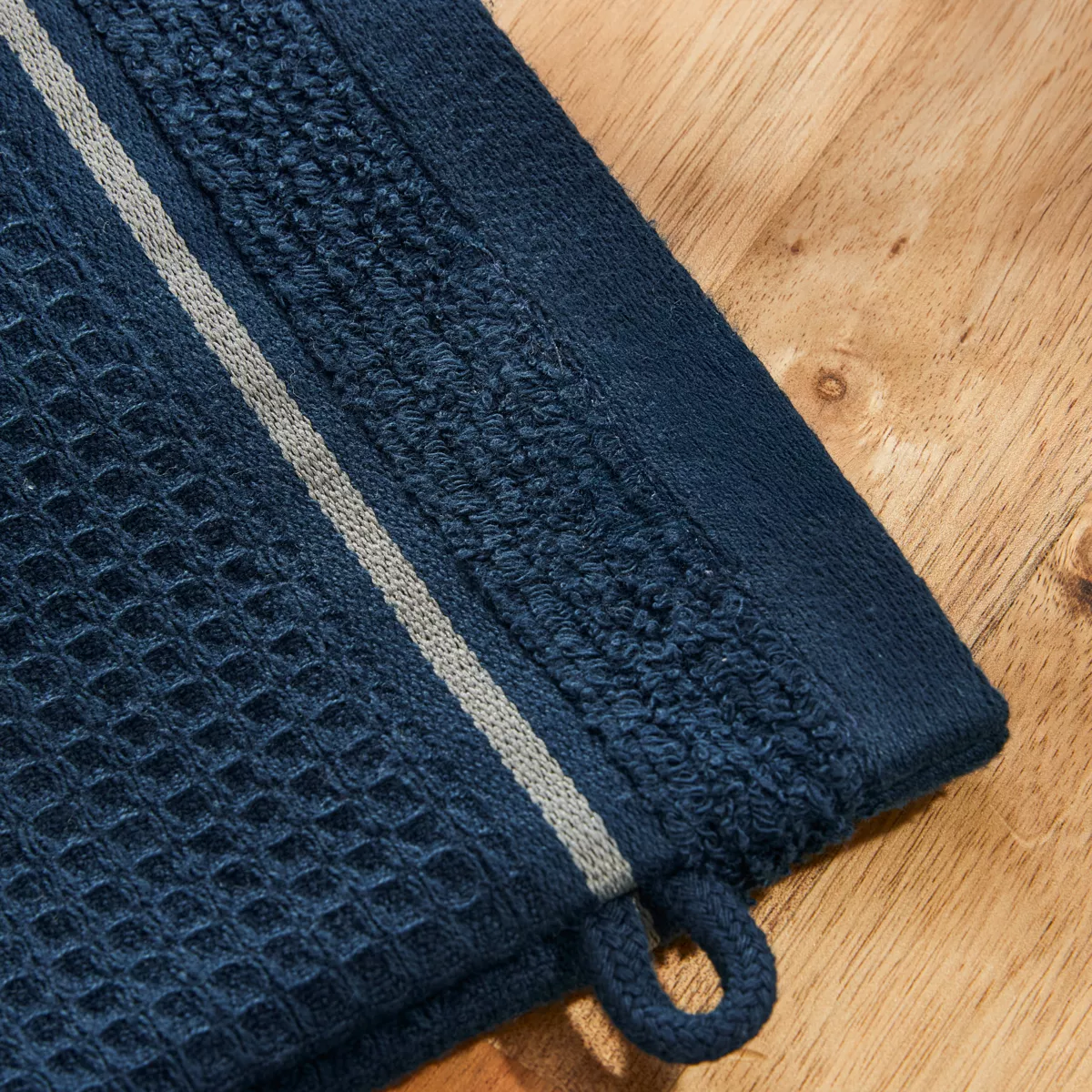 Set Handtücher 50x90 cm + 70x130 cm + 1 Waschlappen Japandi Marineblau und Silber