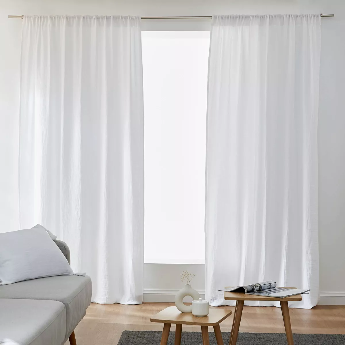 Arsvita Tenda a fili, effetto metallico, con occhielli, 140 x 250 cm, colore: bianco