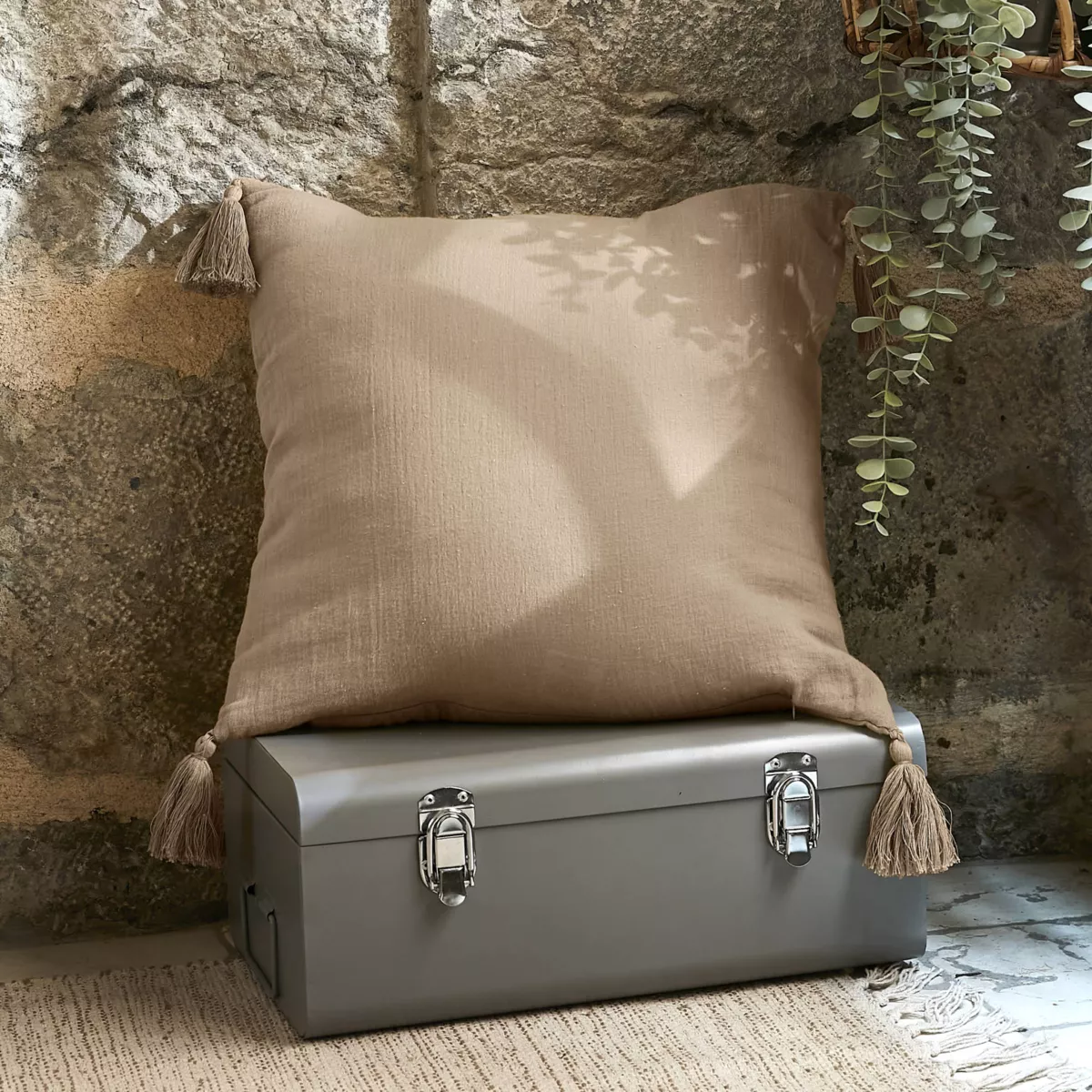 EM - Coussin dŽhoussable avec pompons 40 x 40 cm Gaze de coton unie GAìA Ficelle