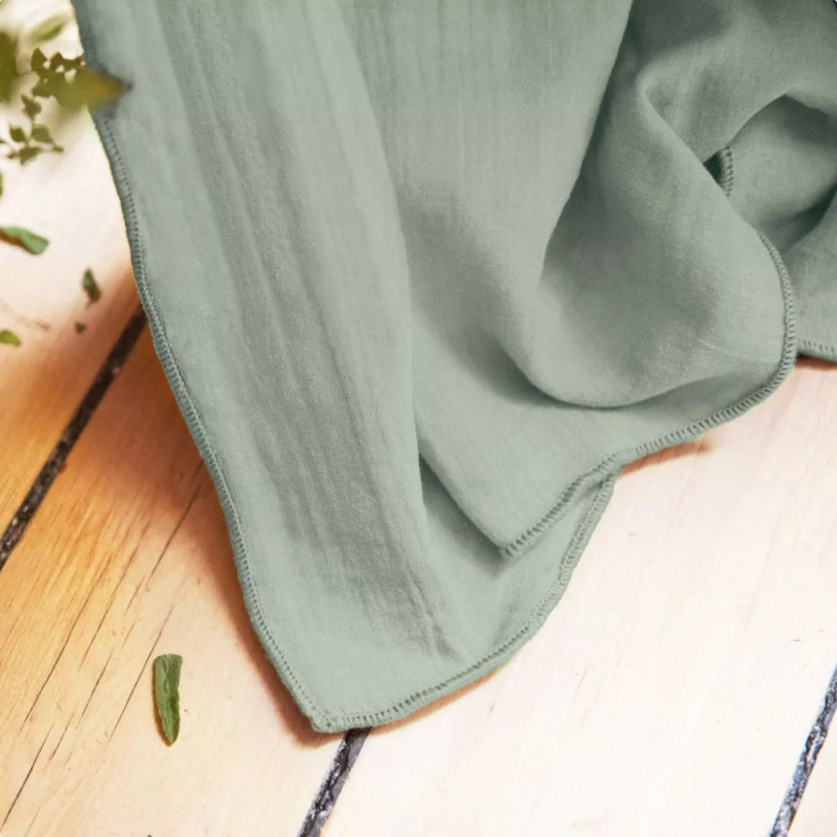 Rideau gaze de coton ajustable (280 x max 300 cm) Gaïa Vert eucalyptus