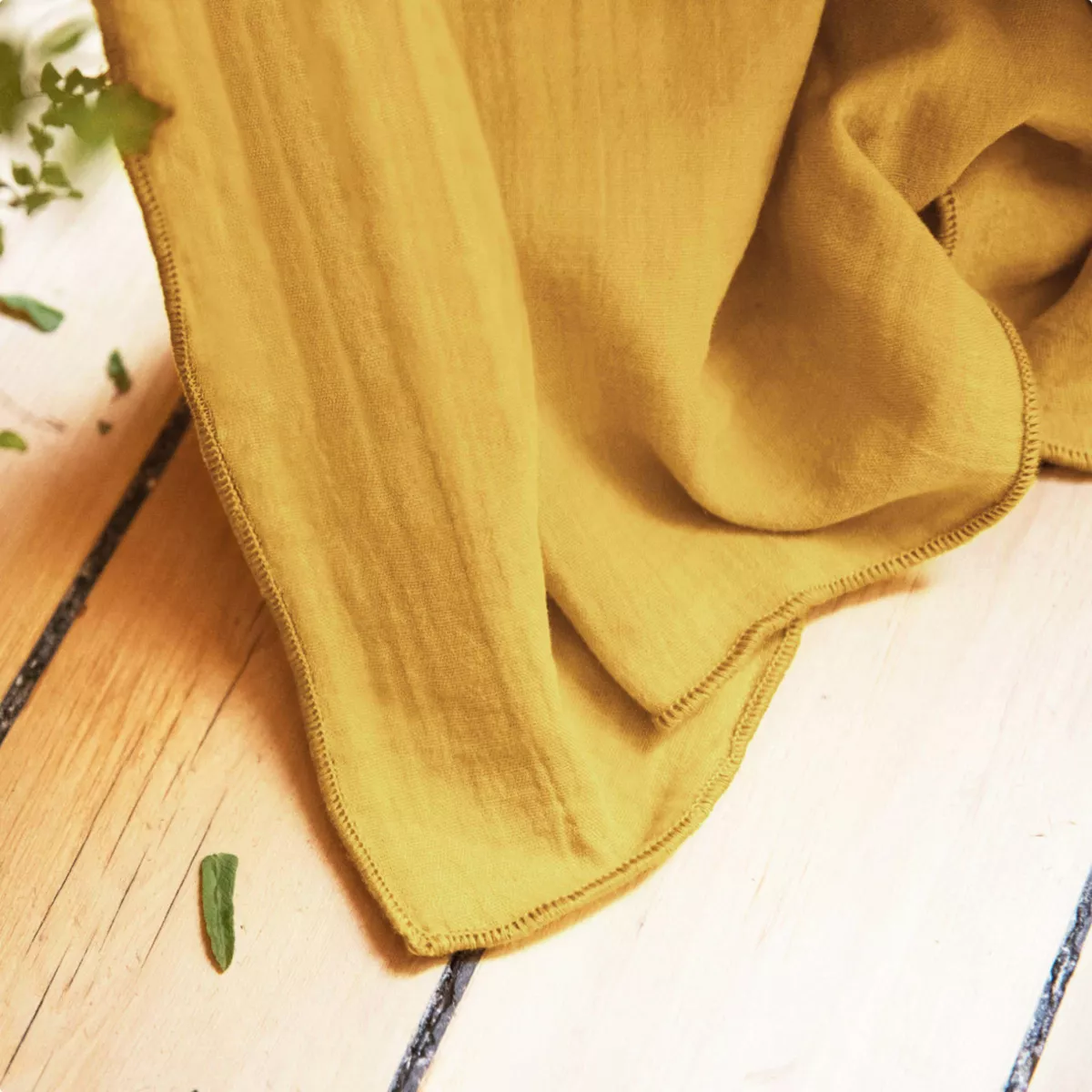 Rideau gaze de coton ajustable (280 x max 300 cm) Gaïa Jaune safran