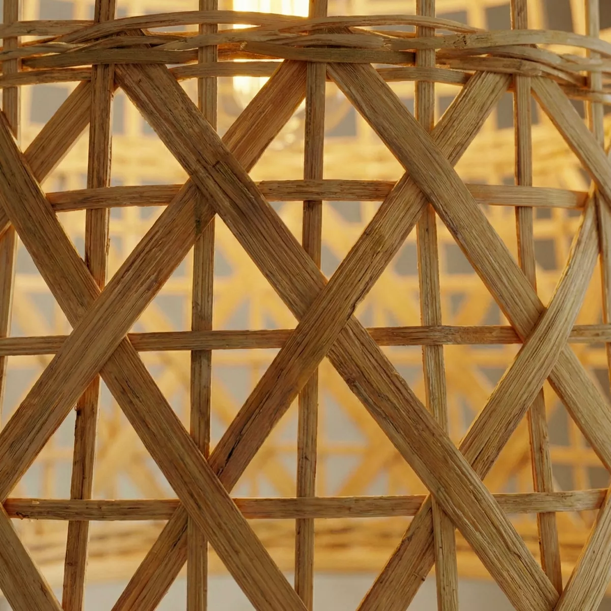 Suspension lumineuse ajourée en bambou (H50 cm) Pampelune Naturel