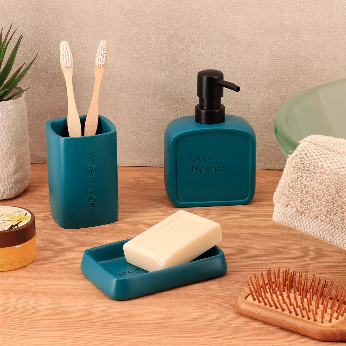 Set bicchiere distributore e porta sapone in resina poliestere incisa Julia Blu ottanio