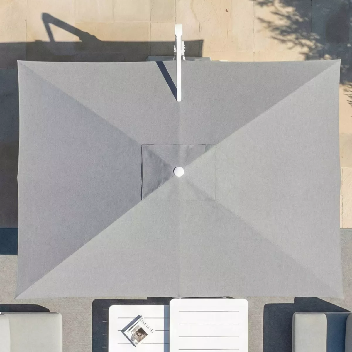 Ombrellone sporgente rettangolare in alluminio con base (3 x 4 m) Elyra Bianco e Grigio