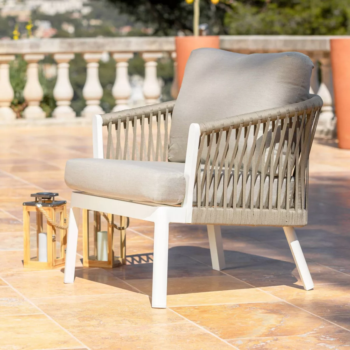 Salotto da giardino in alluminio 7 posti 5 pezzi Amalfi Bianco e beige