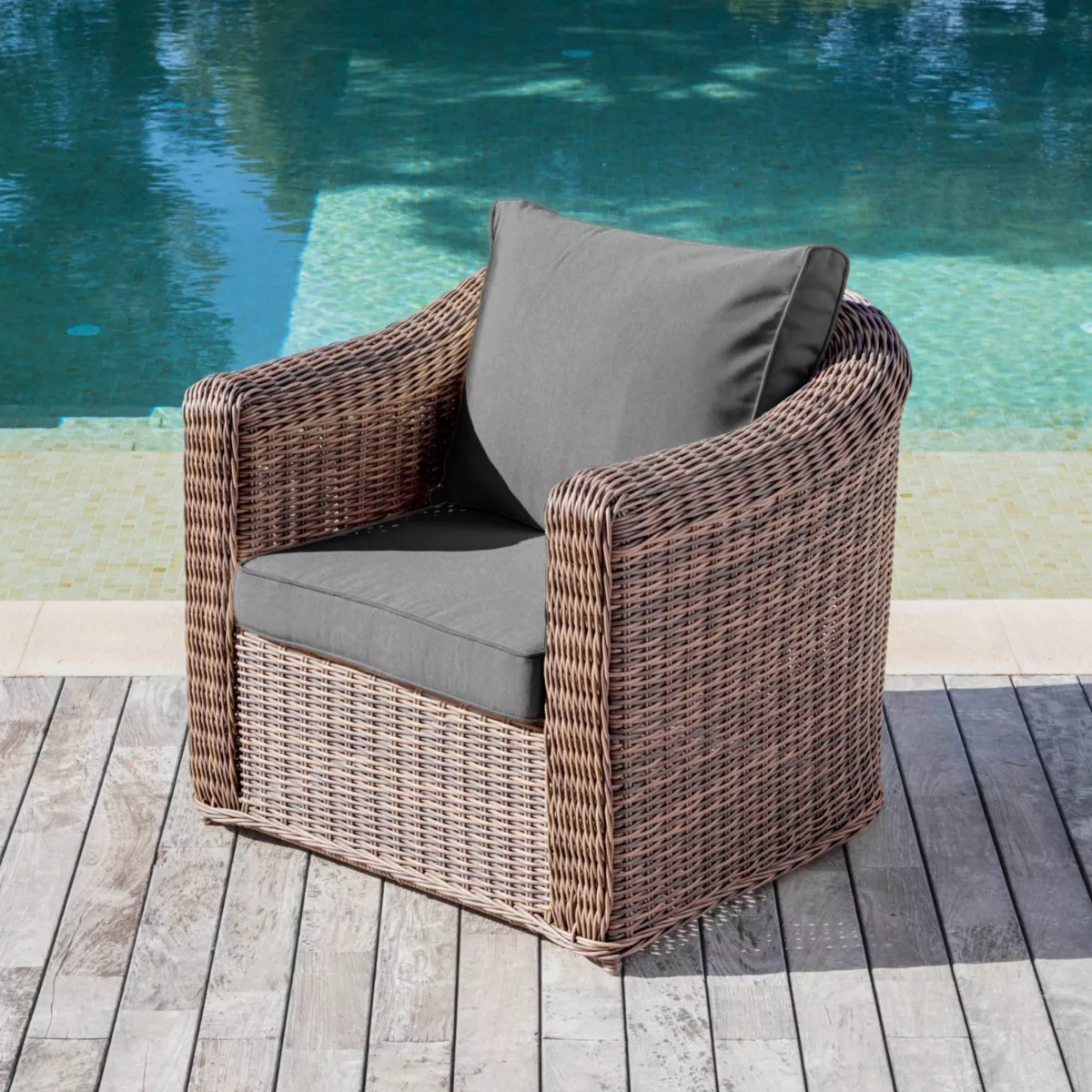 Salotto da giardino in resina intrecciata 7 posti 5 pezzi Calvi Seppia e grigio scuro