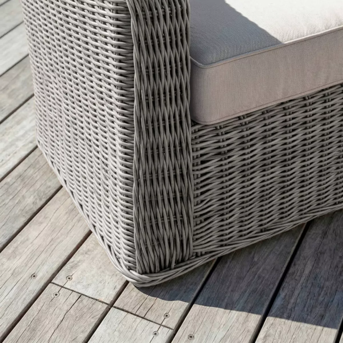 Divano da giardino in resina intrecciata 3 posti Calvi Grigio e tortora