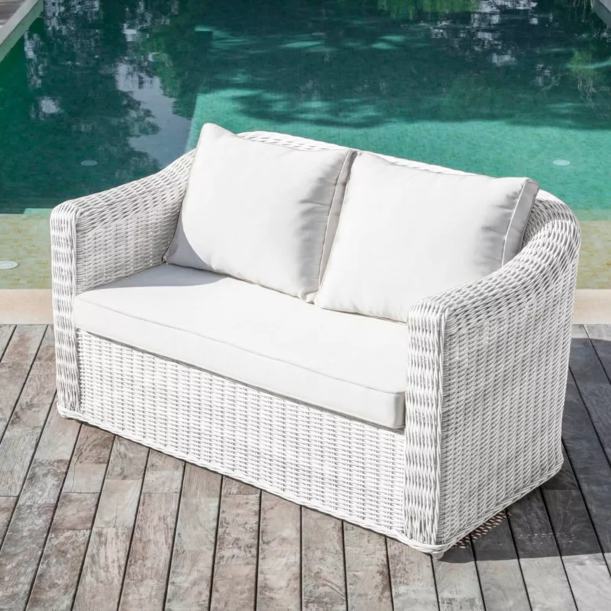 Salon de jardin en résine tressée 7 places 5 pcs Calvi Blanc